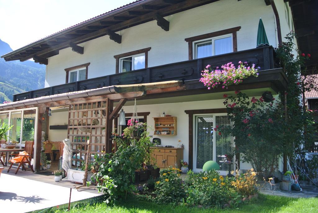 Appartement Haus Gruetzner à Dorfgastein Extérieur photo